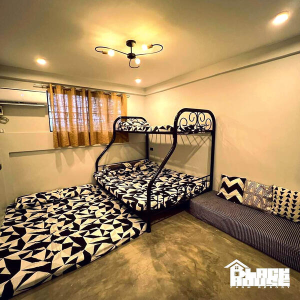 Room One (Airconditioned)